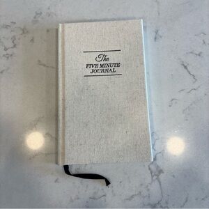 NEW The Five Minute Journal